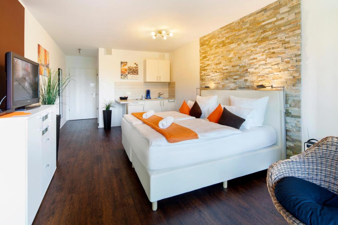 Mein Appartement Huerth Koeln Bagian luar foto